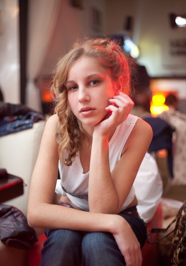 Оксана, 25